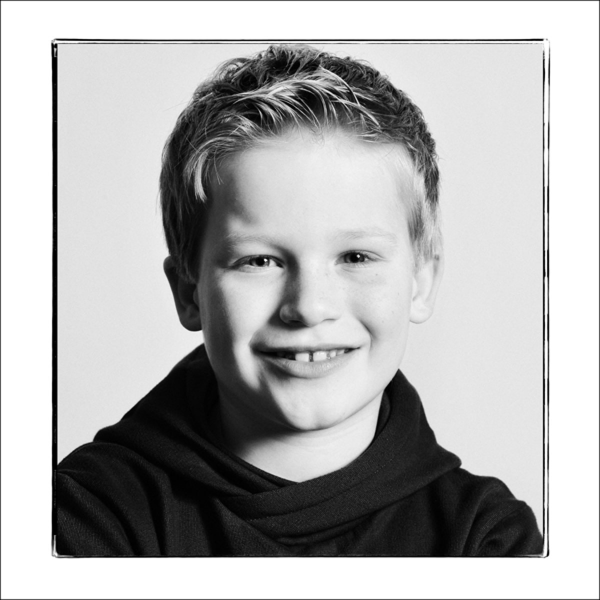 001 - DSC_0151-1515-bw-02-72