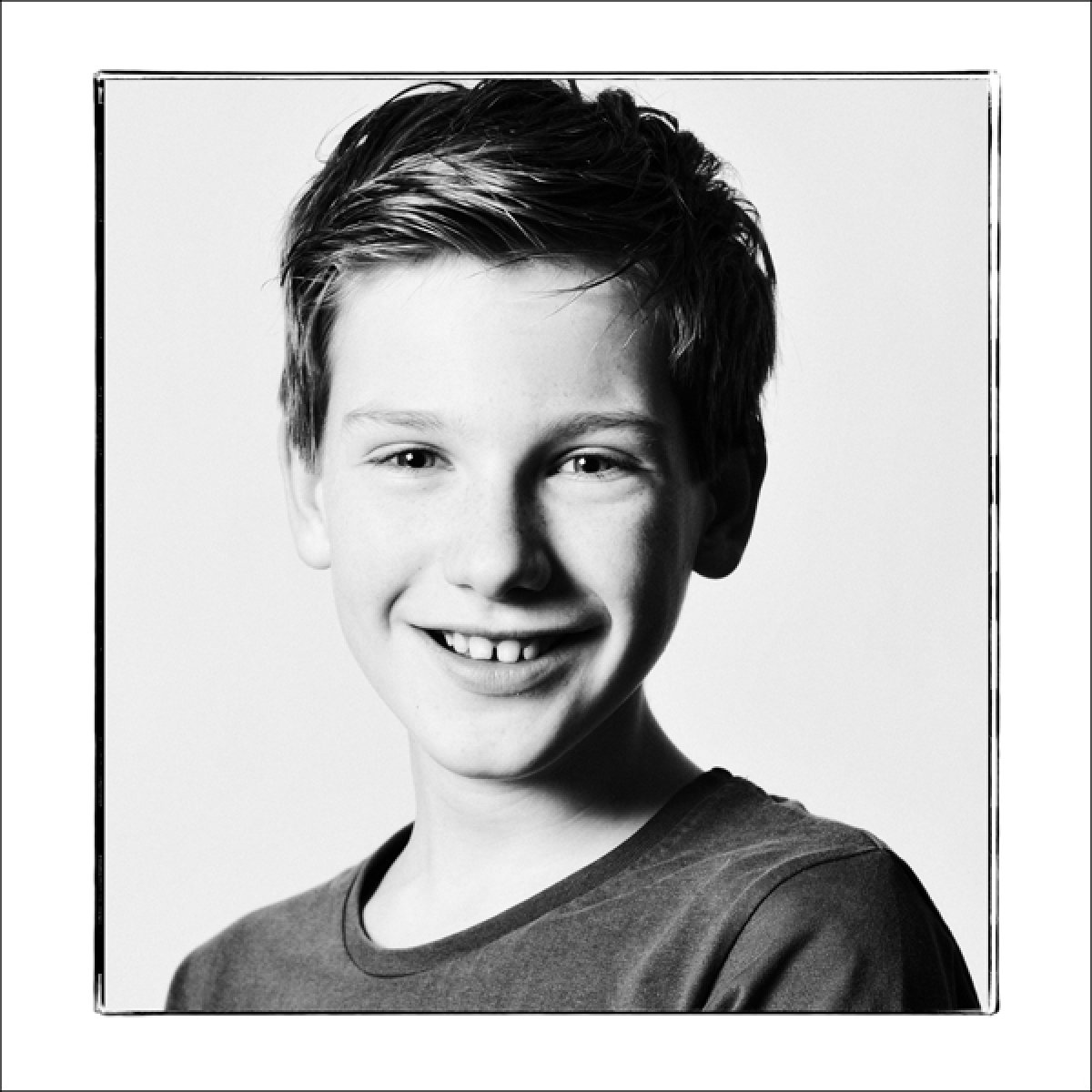 002 - DSC_0110-1515-bw-02-72